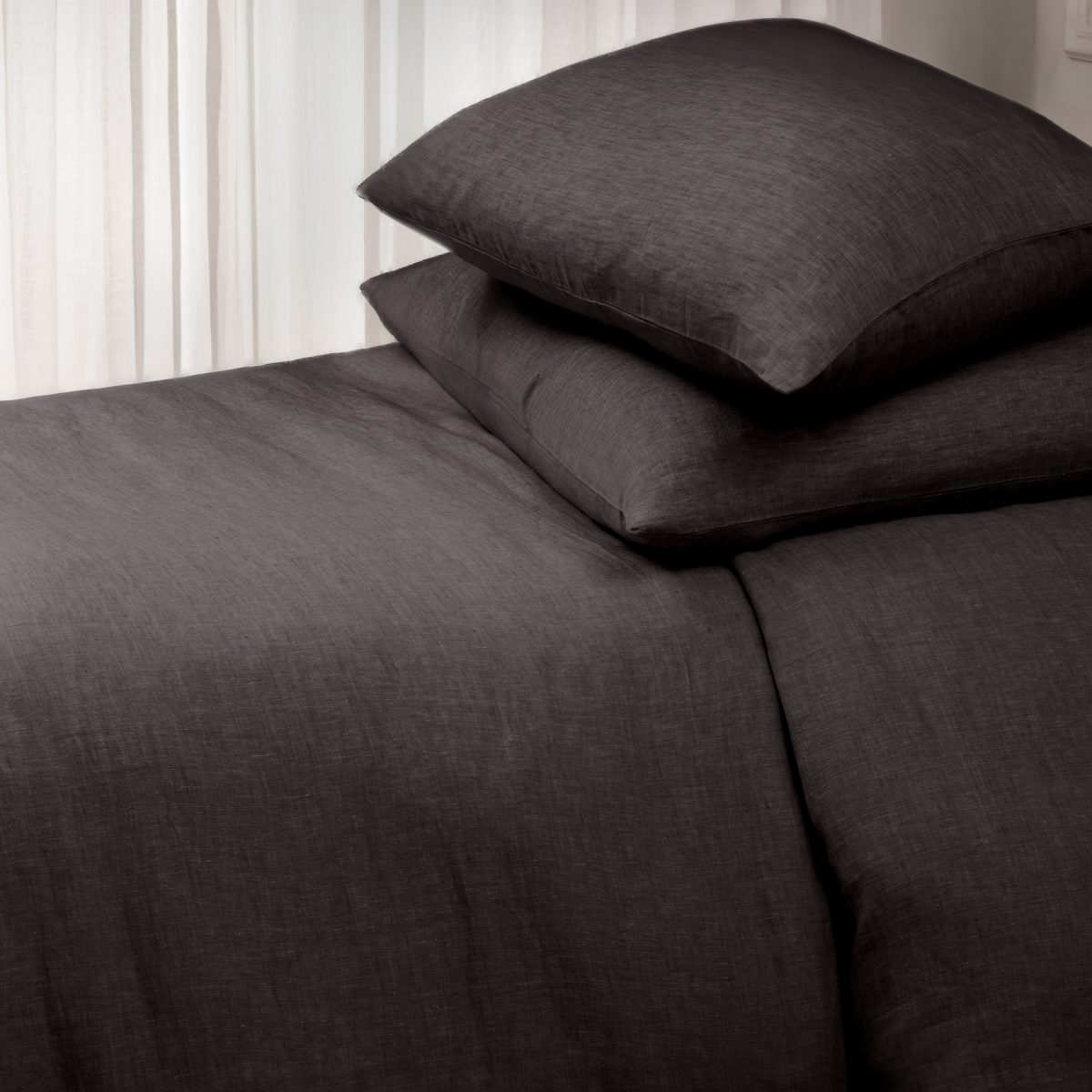 Amity home damara duvet cover in charcoal grey   natural linen texture