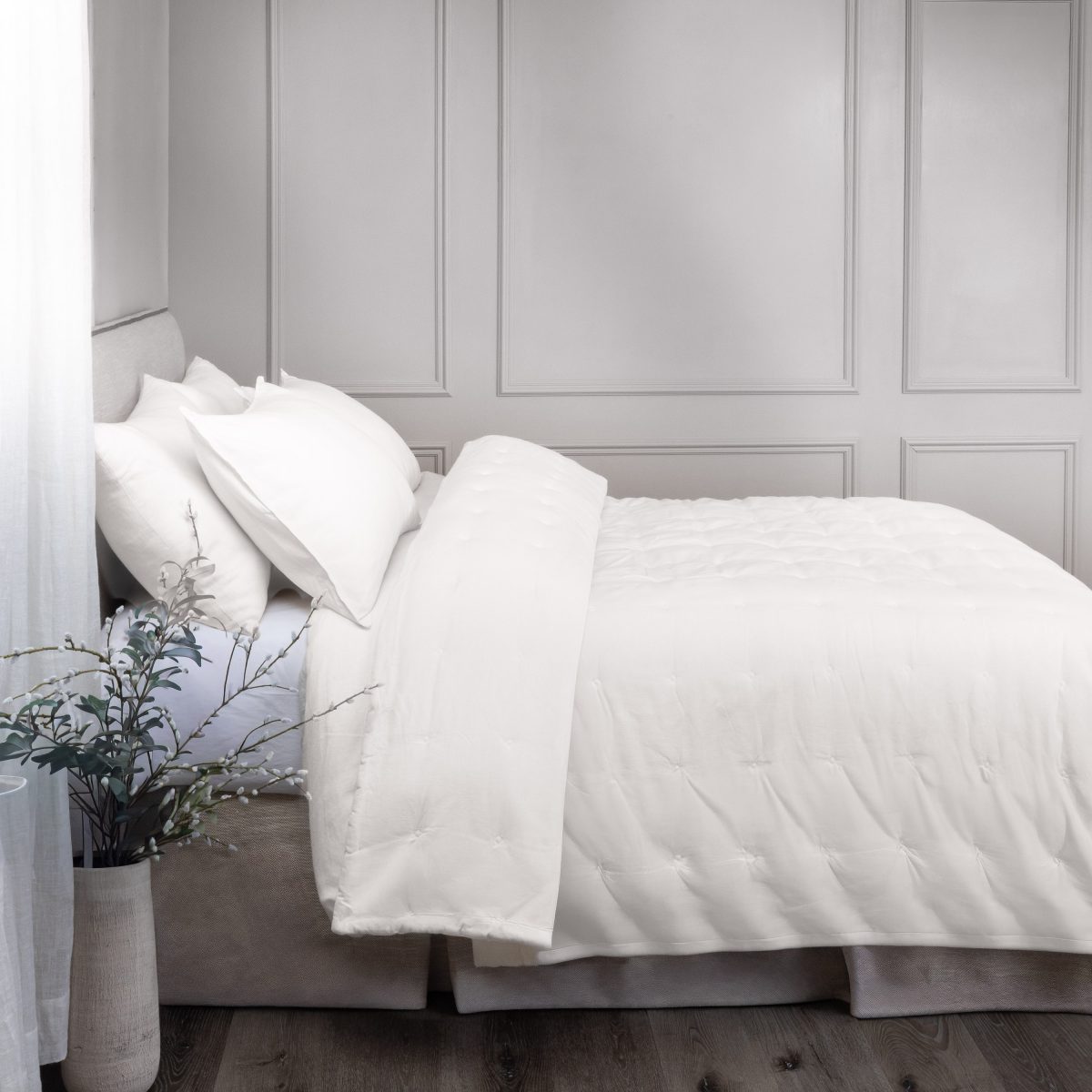 Amity home damara comforter in ivory   tufted texture