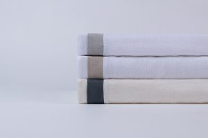 Amity home orfeo linen duvet cover in whitenatural   contrasting color bands