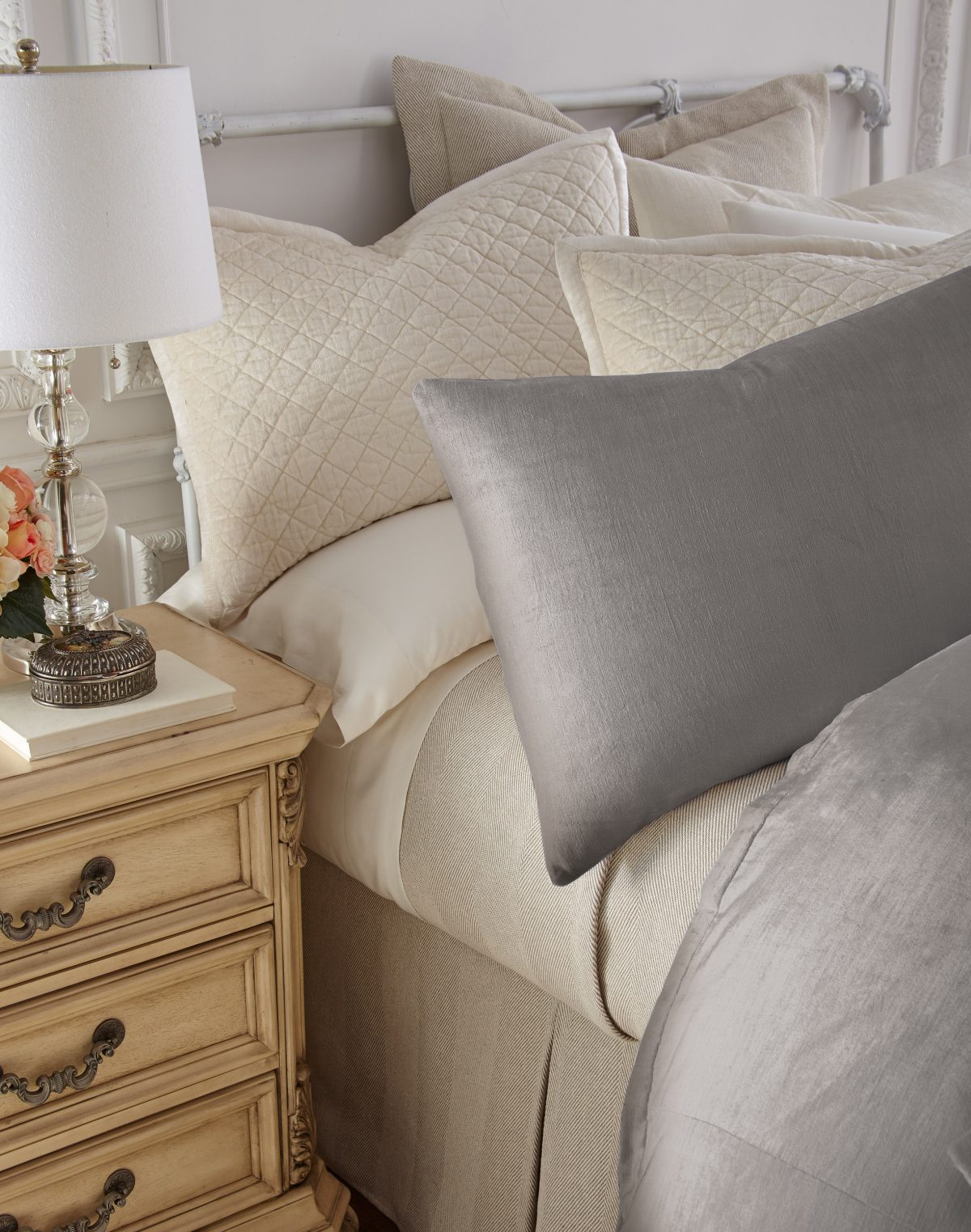 Lia Rayon Velvet Duvet Cover, Ash Grey - Image 2