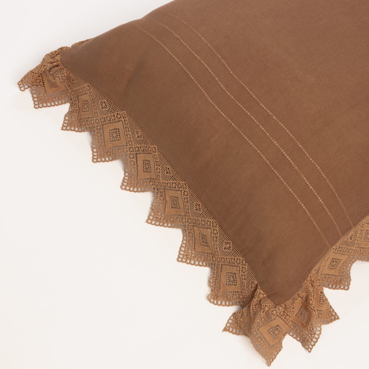 Camilla Lace Linen Duvet Cover, Camel (Limited Edition) - Image 4
