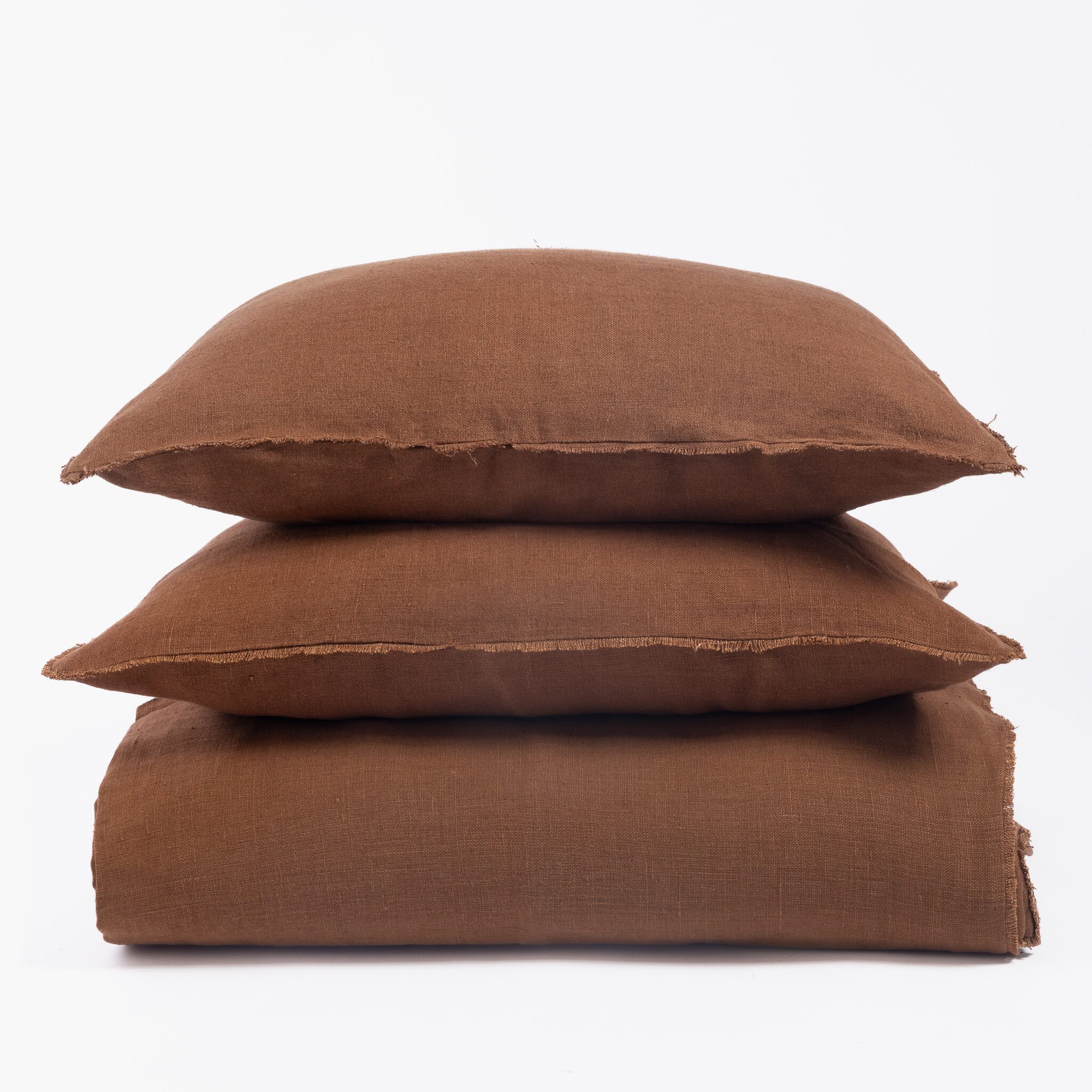15439s16 | Amity Home Amity home ranier linen duvet cover in saddle raw frayed edges