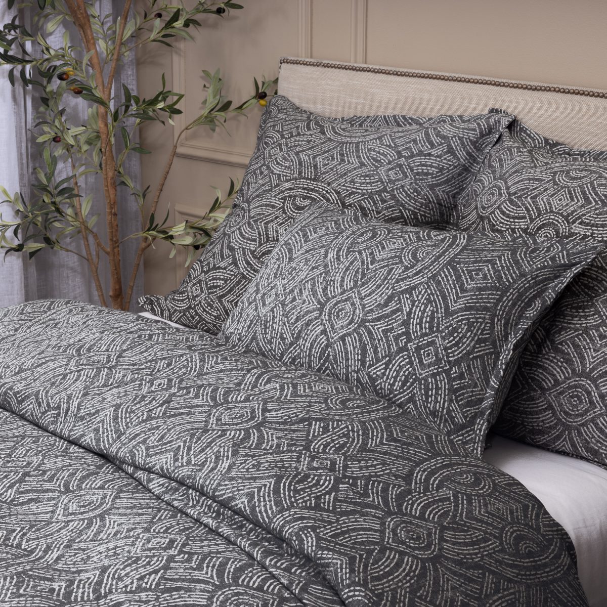 Amity home andre jacquard duvet cover in asphalt   geometric dashed pattern