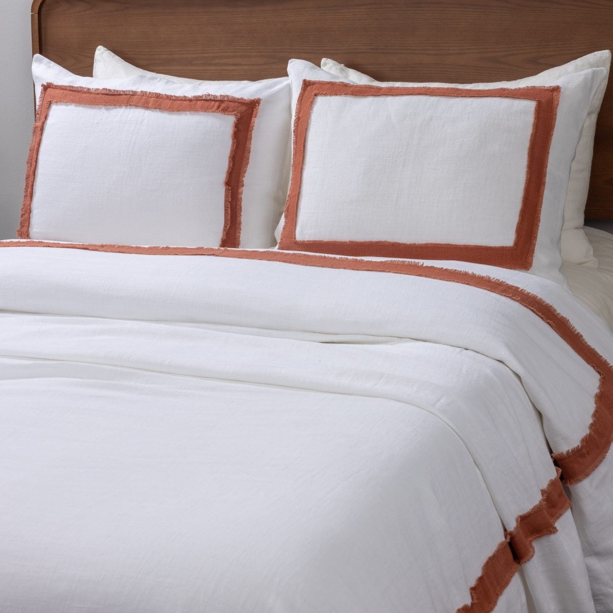 Amity home brady duvet cover in ivory brick   frayed edge trim