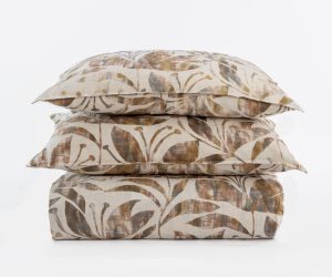Amity home frida duvet king set in natural   distressed botanical print