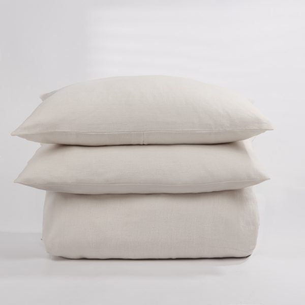 Amity Home Manoli Duvet Cover in White - Natural Linen Texture