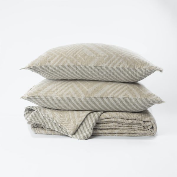 Amity Home Gibbons Duvet Cover Set in Natural Beige - Geometric Pattern