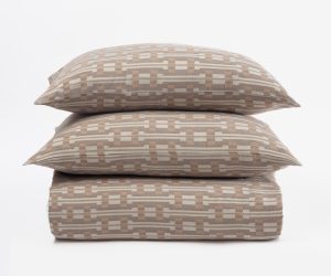 Amity home cohen duvet cover in ginger   geometric woven pattern