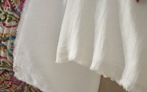 Amity home brisbane linen sheet set in white   frayed edge detail