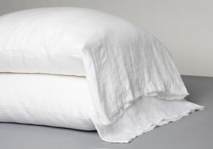 Amity home brisbane linen pillowcases in white   frayed edge detail