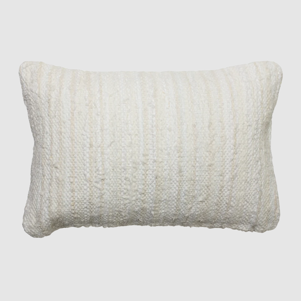 Rl878 | Amity Home White rectangular decorative pillow with a chunky knit texture