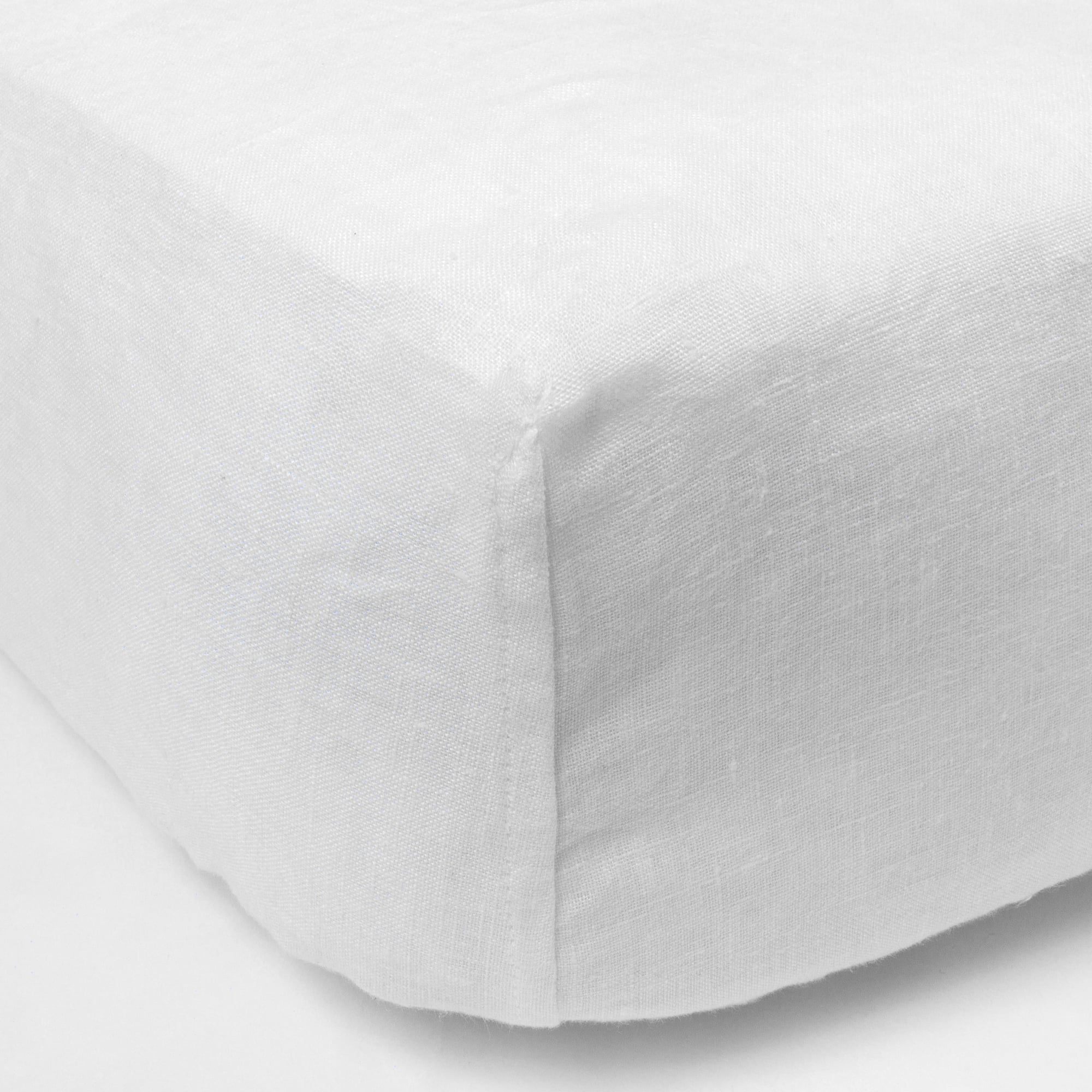 Boxspringcoverlinenwhite133211 | Amity Home