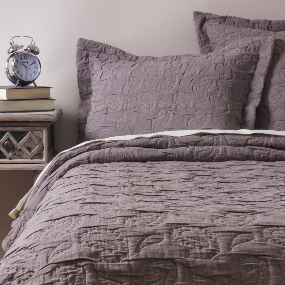 Daniellecoverletgrey55291 | Amity Home