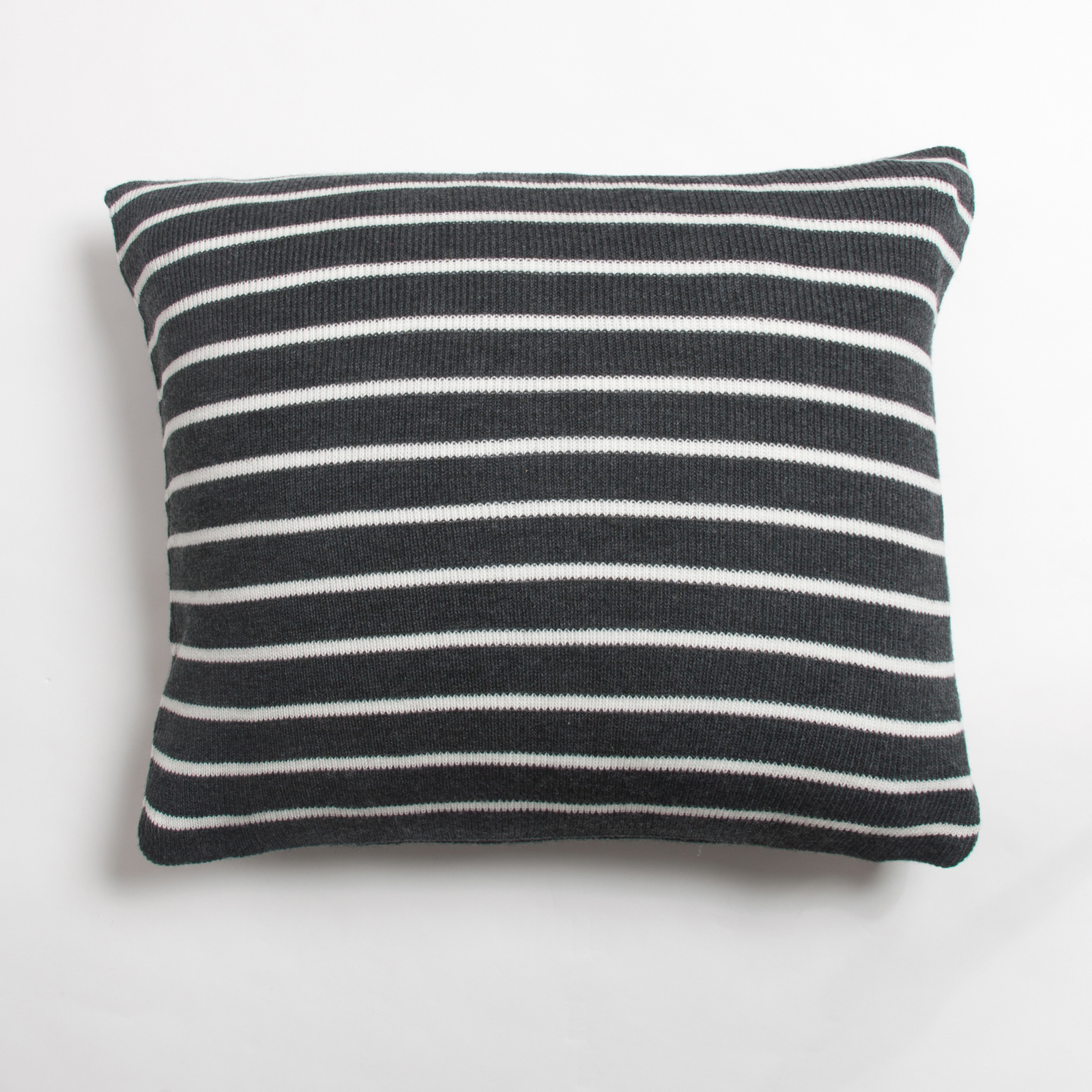 Devinwoolacrylicpillowgr18531 | Amity Home