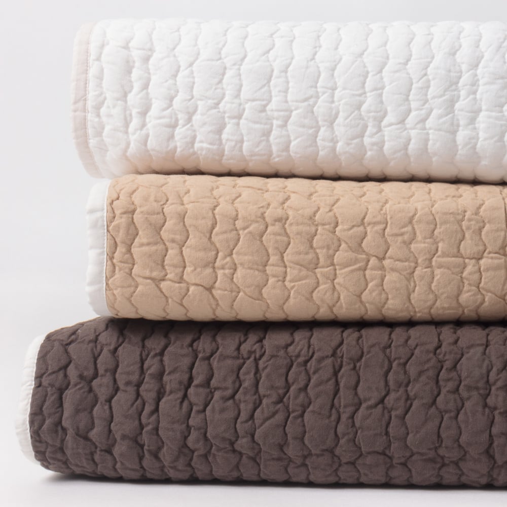 Jadequiltivorykhaki21891 | Amity Home