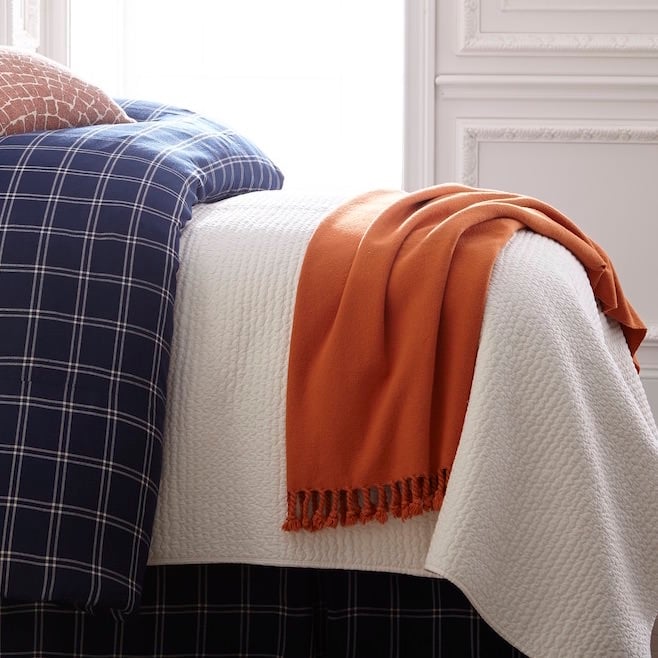 Jadequiltivorywhite21811 | Amity Home