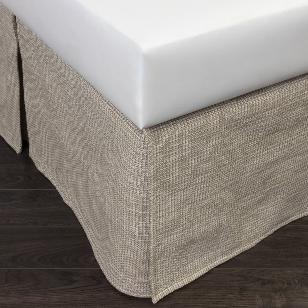 Rolandbedskirt114971 | Amity Home