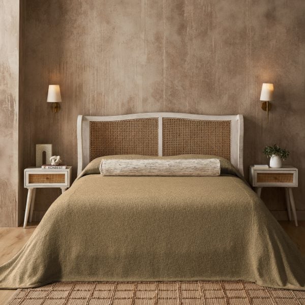 ANDREA BEDSPREAD, BRONZE