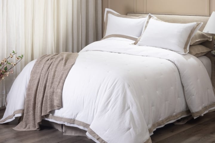Best bedding sets amity home