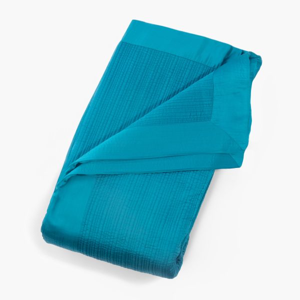 Amity home christelle quilt in peacock   horizontal channel stitching