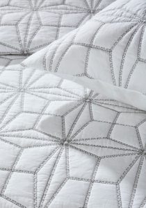 Amity home victoria quilt in whitegrey   geometric star quilting