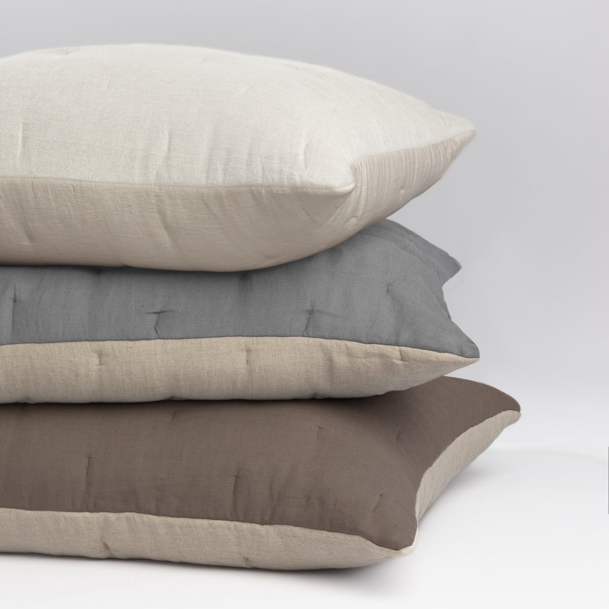 Amity Home Cartwright Quilt in Ivory/Natural - Quilted Linen Texture