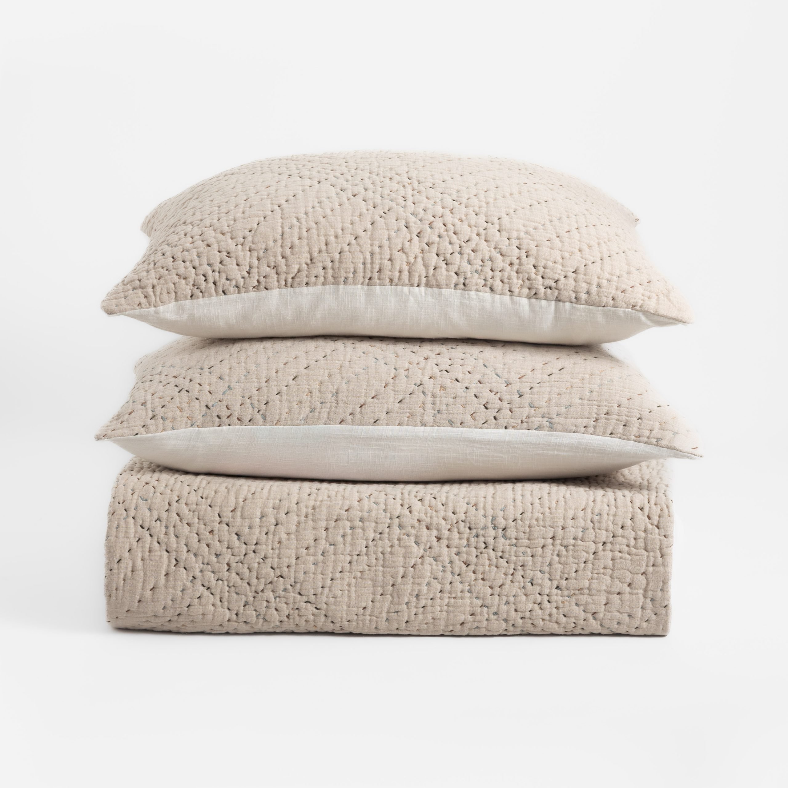 Cc1087estk87 | Amity Home Amity home mendel quilt in earth textured kantha stitching