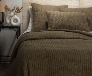 Amity home maegan quilt in green   textured channel quilting