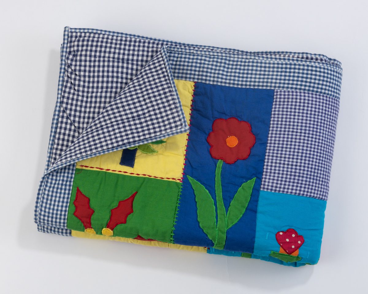Amity home farmyard baby quilt in multicolor patchwork   appliqué designs