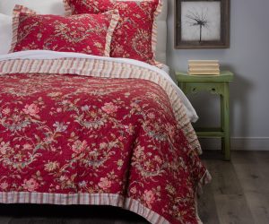 Amity home regina quilt in red floral   intricate quilted texture