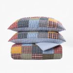 Amity home caftan quilt set in plaid patchwork   cozy quilted design