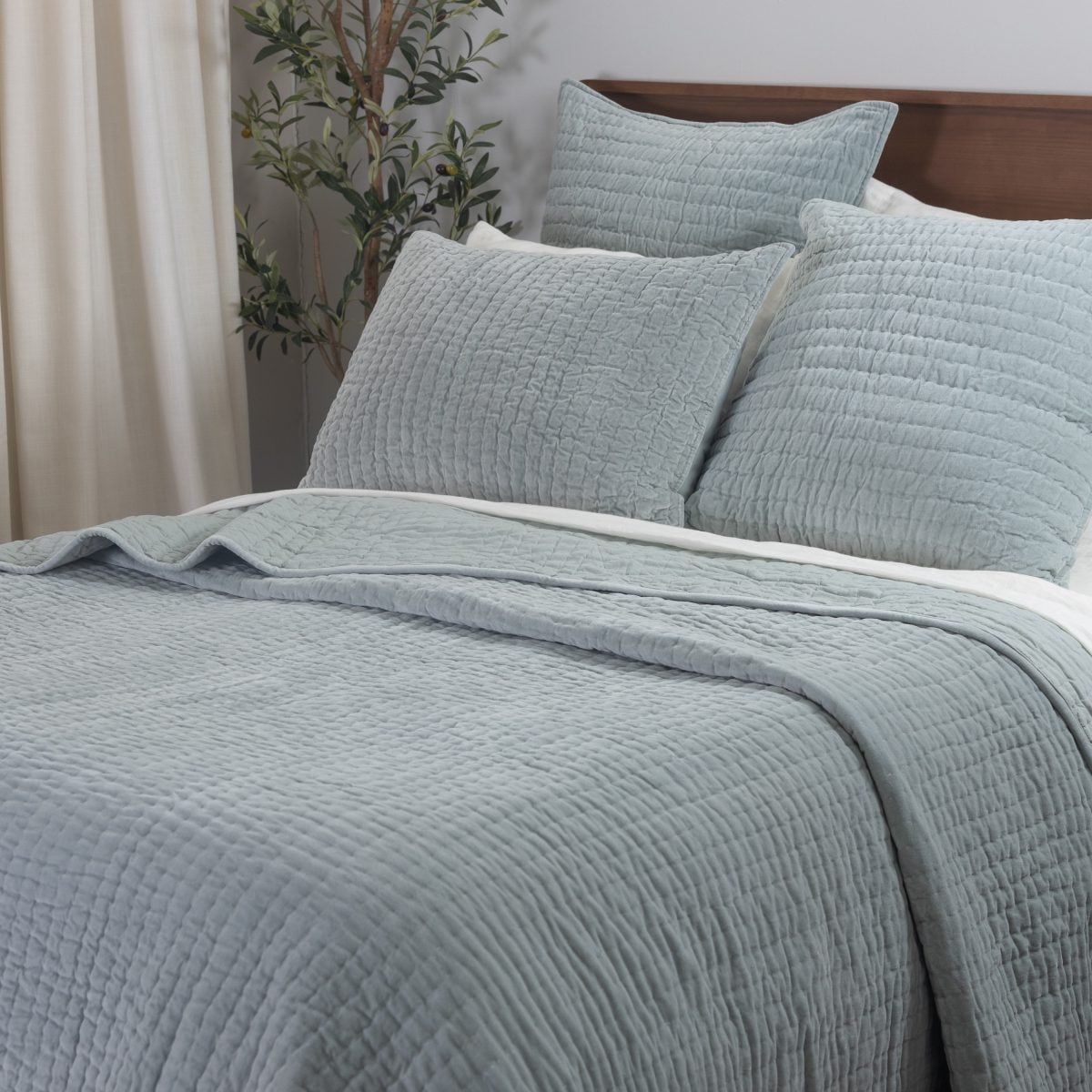 Amity home ethan quilt in mineral   crinkled texture
