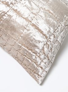 Amity home gardner velvet quilt in oyster   crushed velvet texture