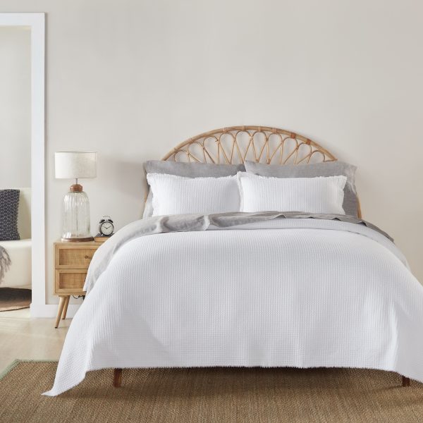 Tipton Matelasse, White Set
