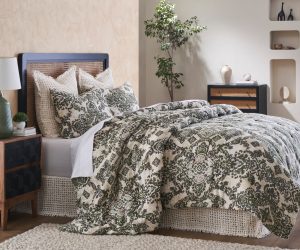 Amity home leslie comforter in kale   block print pattern
