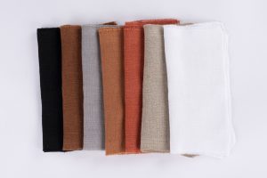 Amity home ranier linen cocktail napkin set in saddle   fringed edges