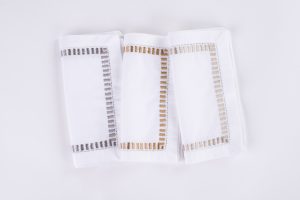 Amity home savona cocktail napkin set in oyster   geometric embroidered border