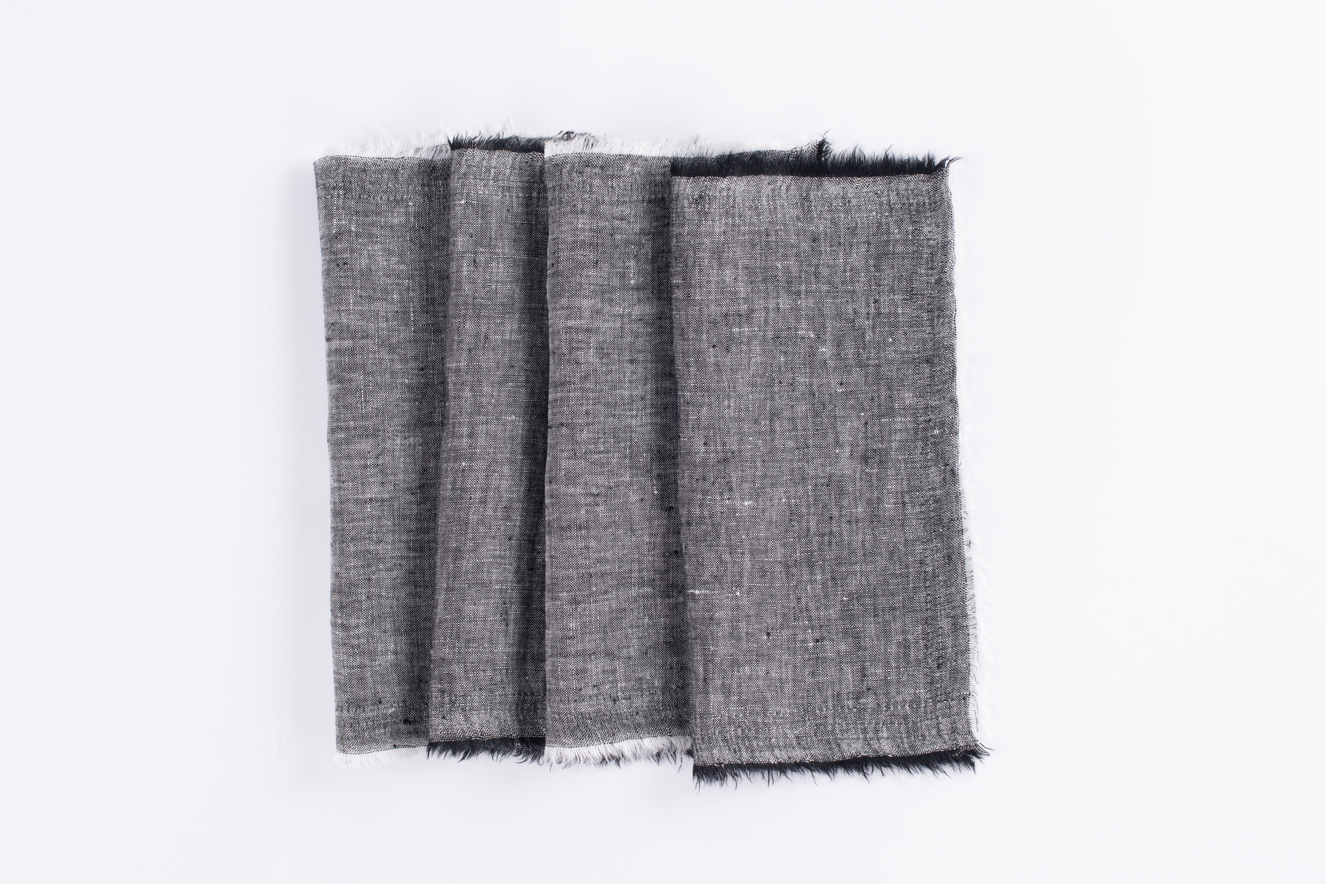 Cn15464aset | Amity Home Amity home brisbane linen cocktail napkin set in asphalt frayed edges