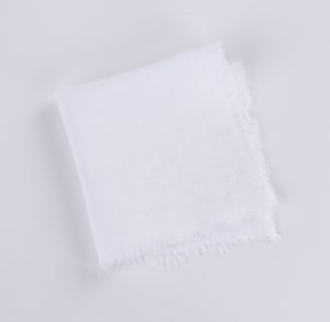 Amity home brisbane linen cocktail napkin set in white   frayed edges