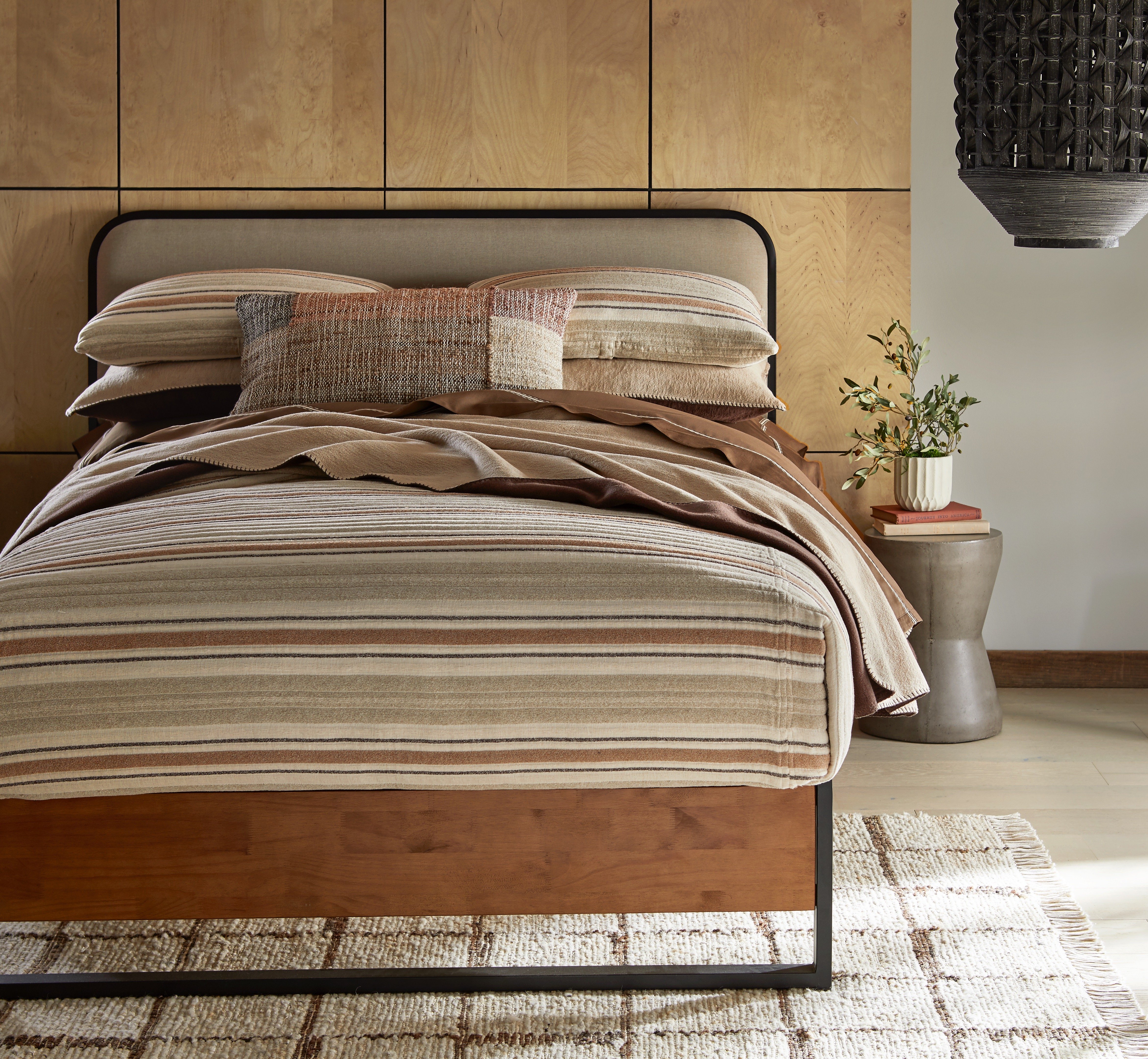 Ferguson Bed | Amity Home