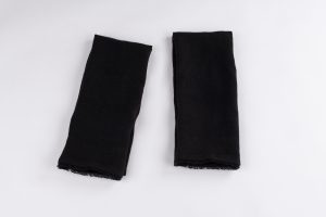 Amity home ranier linen guest towel set in asphalt   frayed edge detail