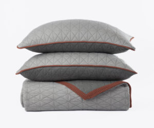 Amity home kirk quilt in laurel   diamond quilted pattern