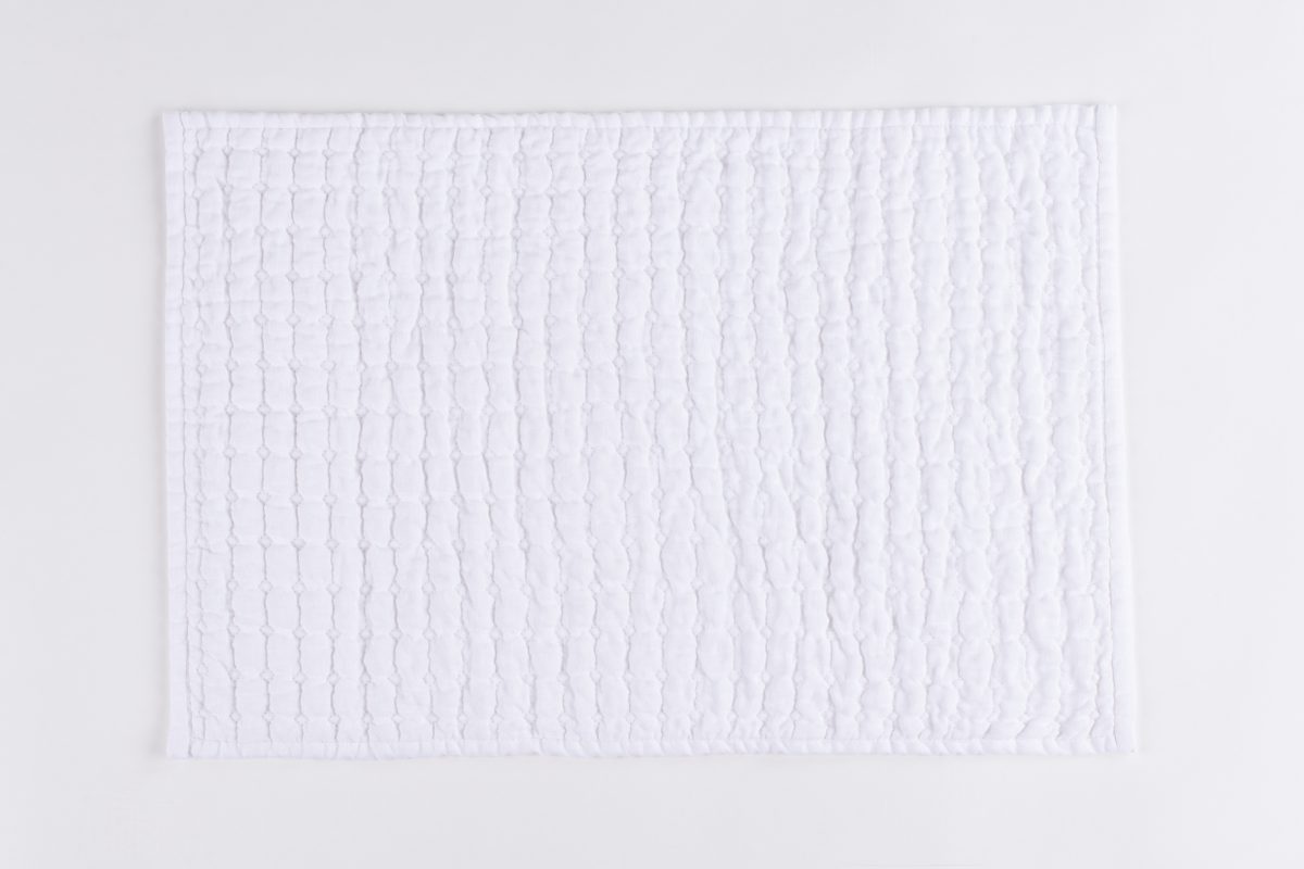 Amity home catalina placemat linen in white   textured vertical stripes