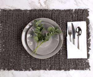 Amity home murano dinner napkin set set of 4 in white   elegant stitched edge