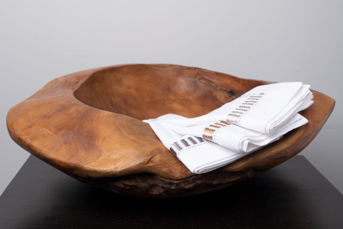 Amity home savona dinner napkin set set of 4 in white with grey embroidery   patterned border