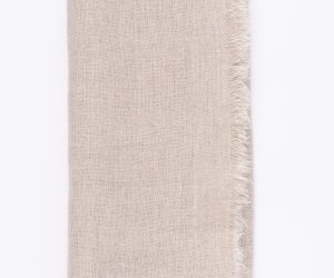 Amity home brisbane linen dinner napkin set in natural   frayed edge