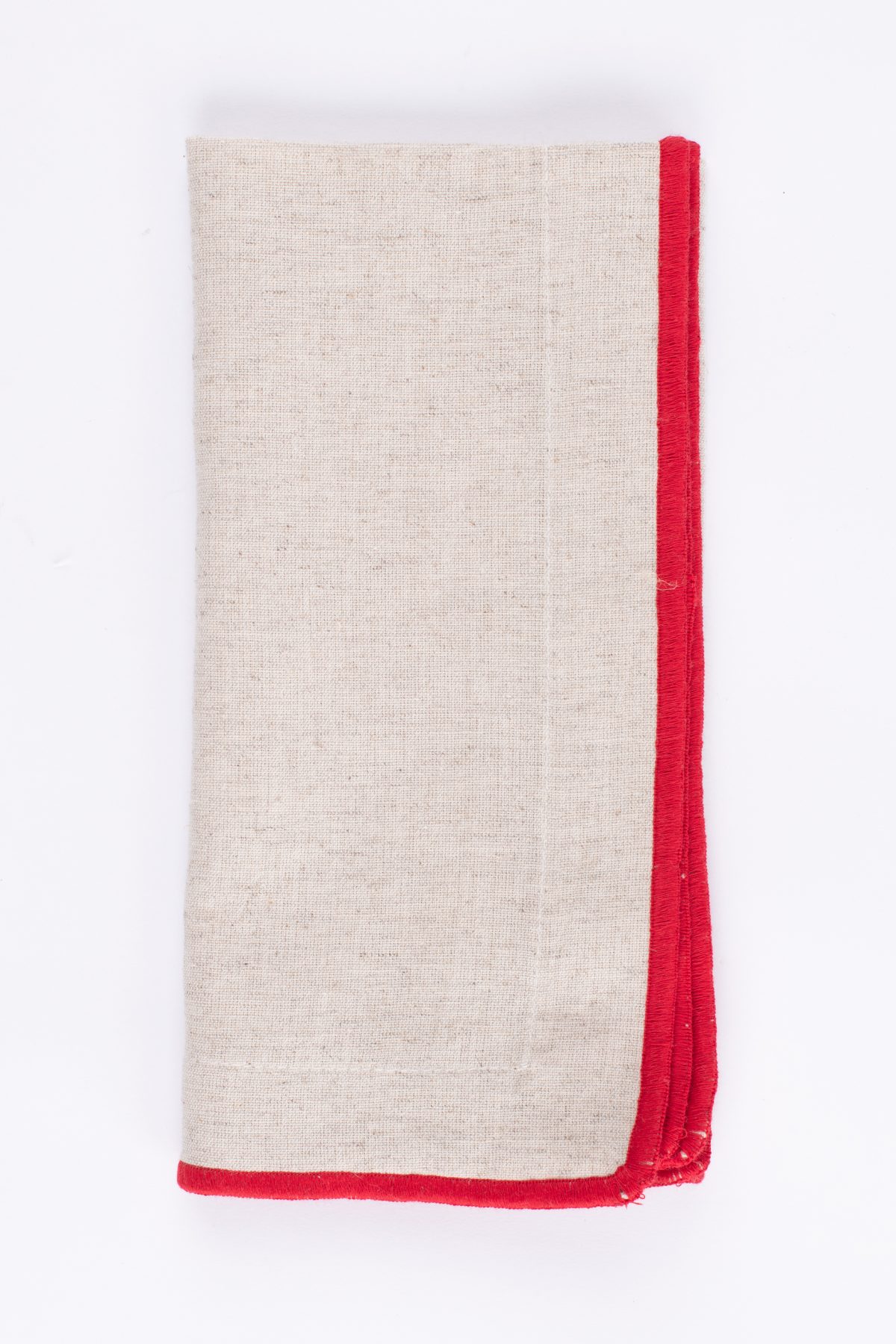 Amity home cora dinner napkin set in natural with red border   linen texture