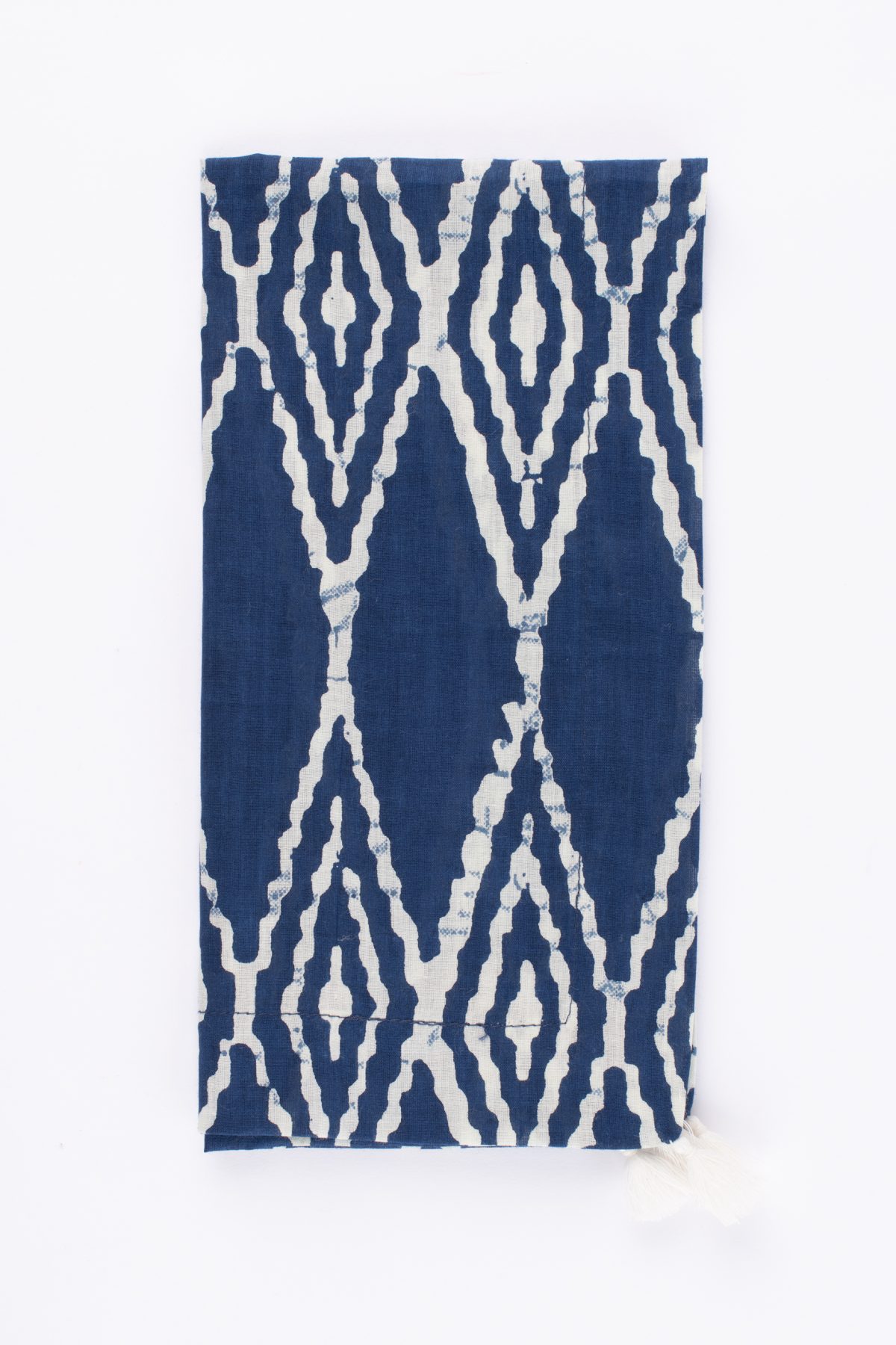 Amity home ira linen dinner napkin set in indigo   ikat diamond pattern