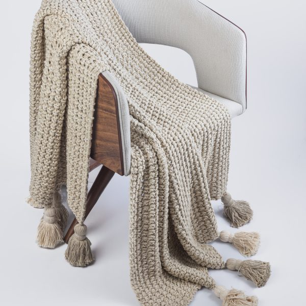 Amity Home Lawrence Throw in Natural - Chunky Knit Weave