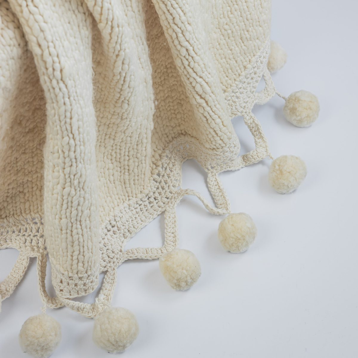 Amity home anya throw in ivory   chunky knit with pom pom fringe